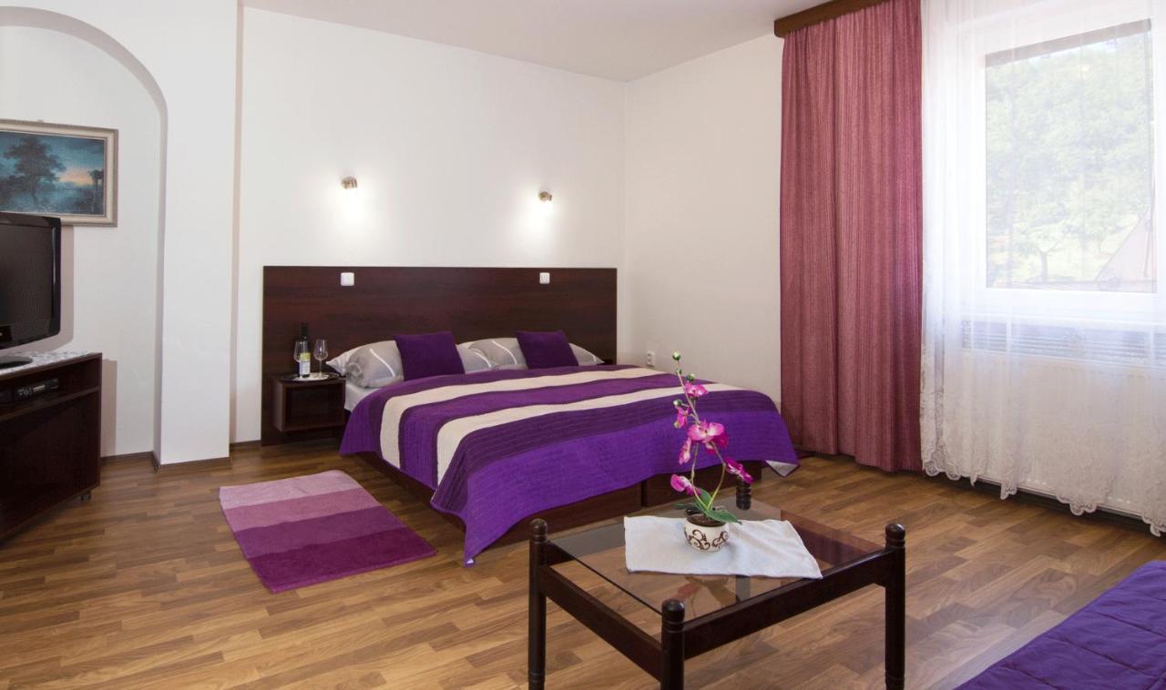 Penzion U Králíků Kurdějov Exterior foto
